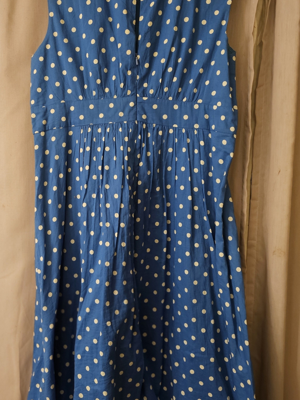Sleeveless Blue Polka Dot Midi Dress with Gathered Waist